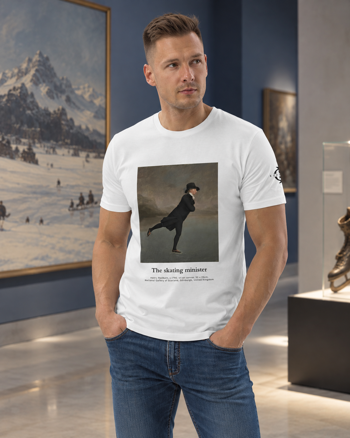 Collection Sports d'hiver Euphron : t-shirt The skating minister de Henry Raeburn porté dans un musée dédié aux sports d'hiver