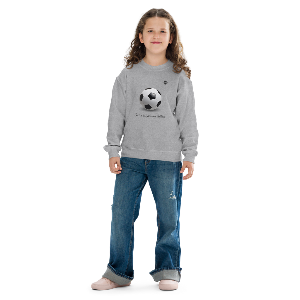 Sweatshirt enfant Euphron « Ceci n'est pas un ballon de football », coloris gris : La Trahison des images de Magritte revisitée avec un ballon de football – vue de face