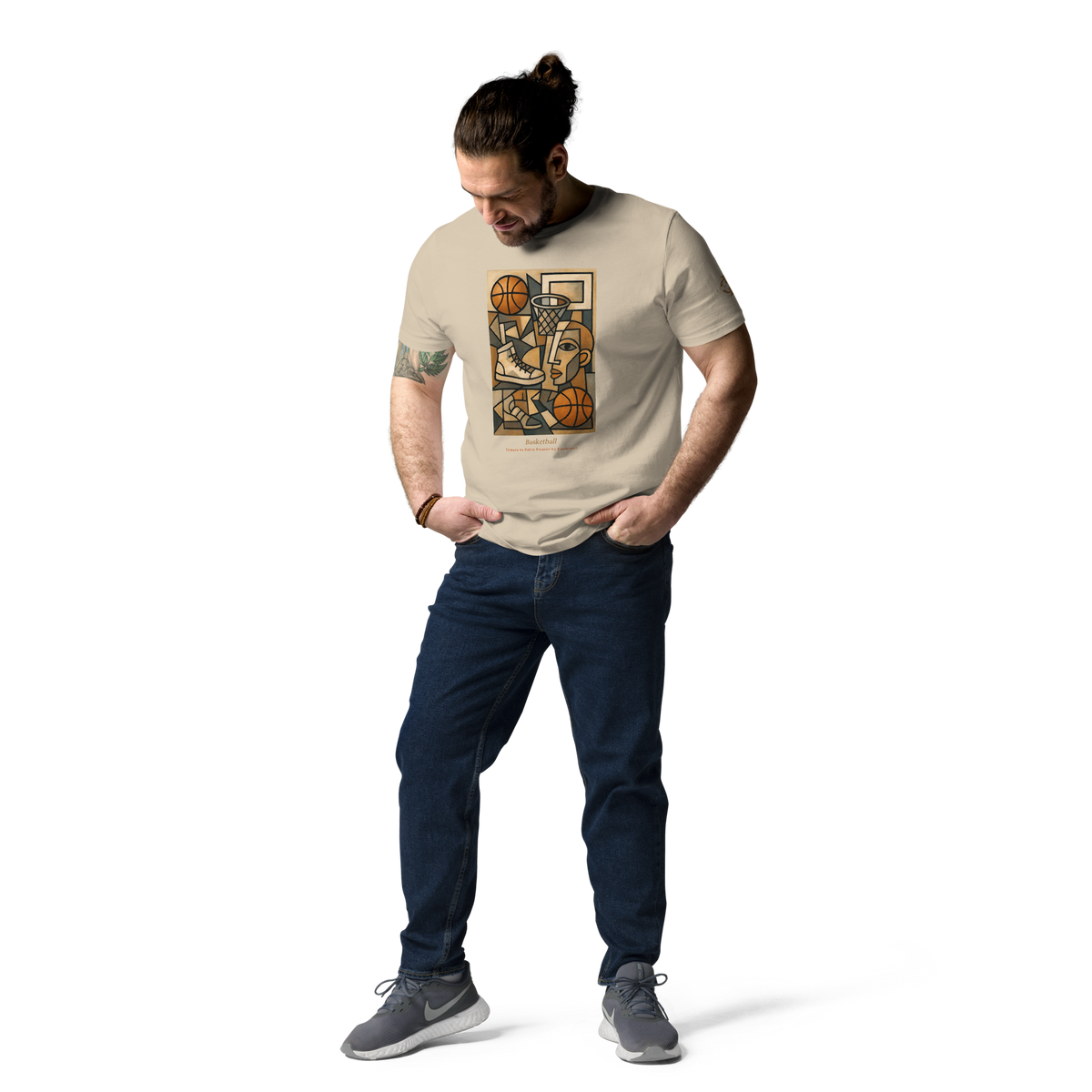 T-shirt Euphron « Basketball, Picasso style », coloris sable : le basketball revisité façon cubisme, en hommage à Picasso – vue de face