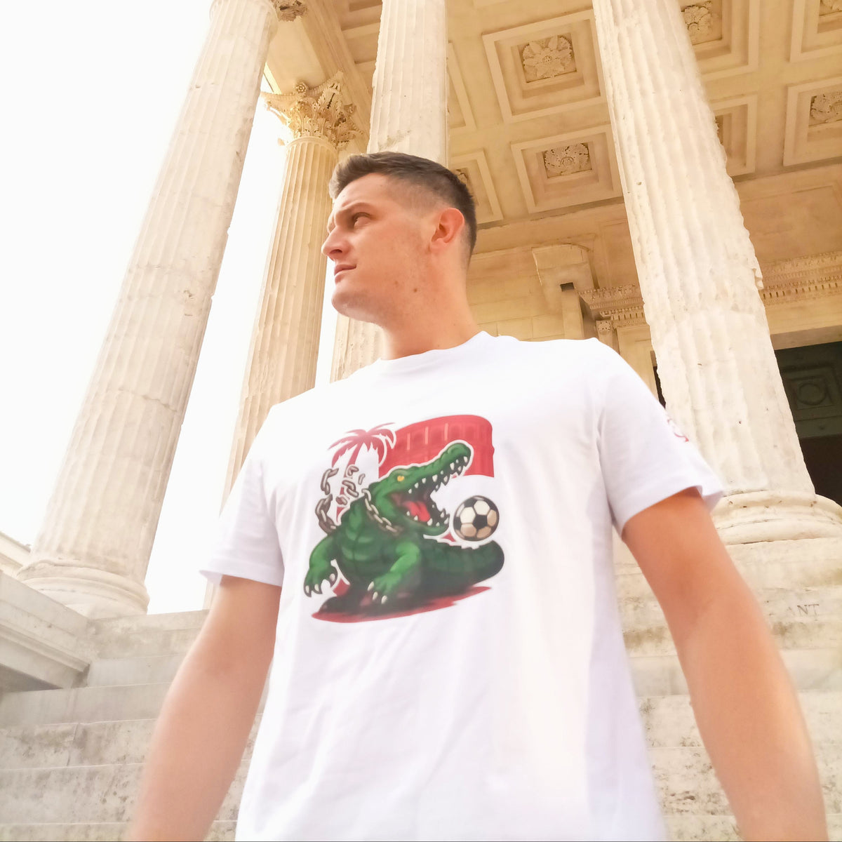 T-shirt Euphron « Crocodile Nîmois », coloris blanc : le crocodile de Nîmes revisité par Euphron
